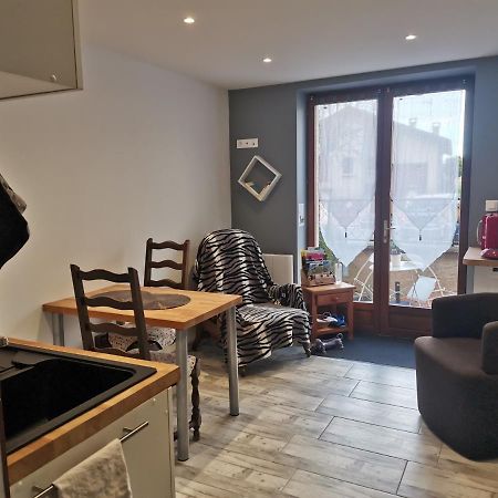 Le Pommiers Apartment Luaran gambar